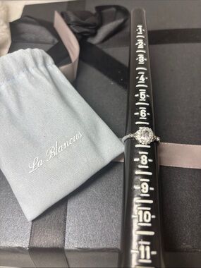 La Blancus Silver tone Size 7 and up Cubic Zirconia Ring NWT